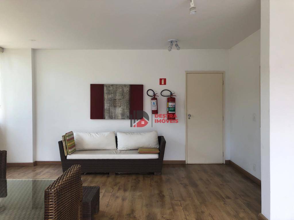 Apartamento à venda com 1 quarto, 45m² - Foto 37