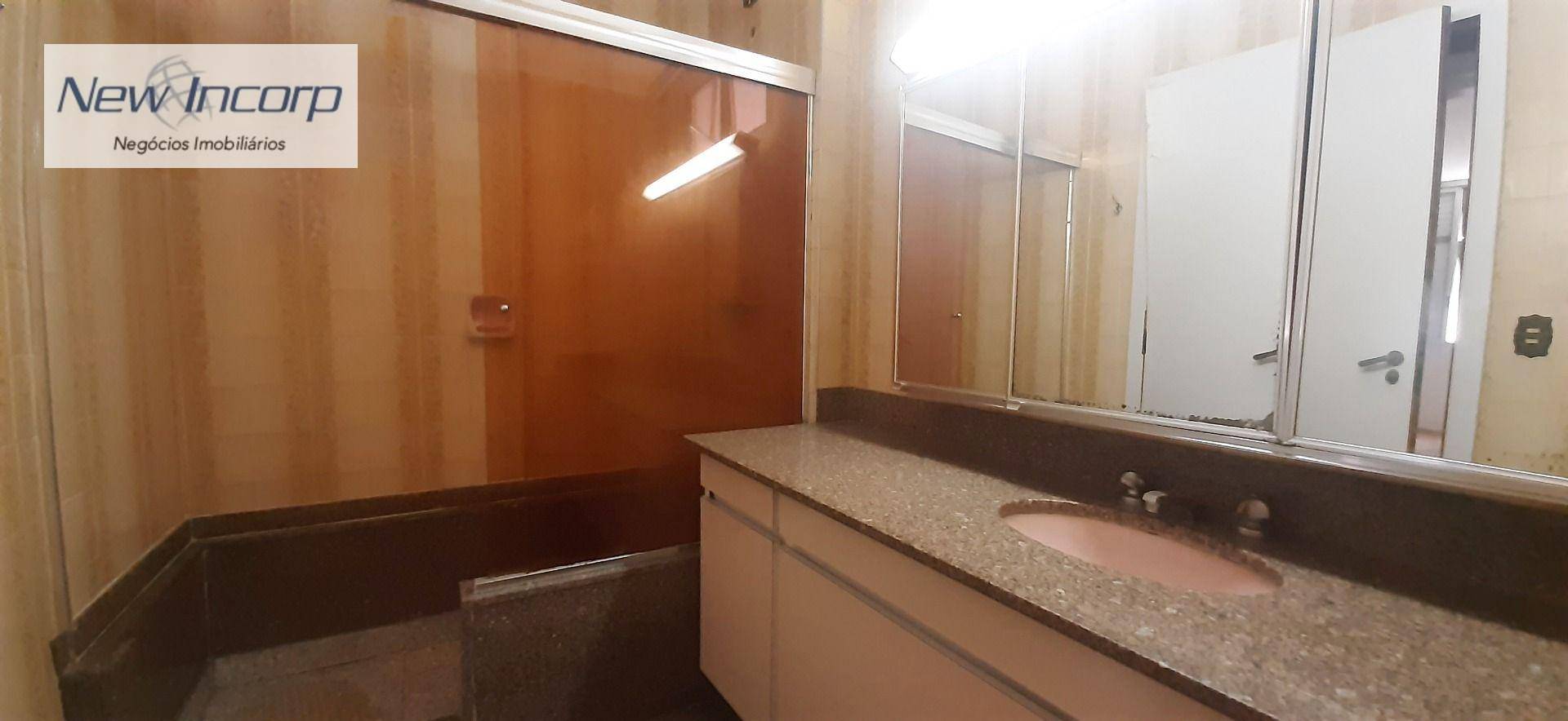 Apartamento à venda com 4 quartos, 210m² - Foto 33