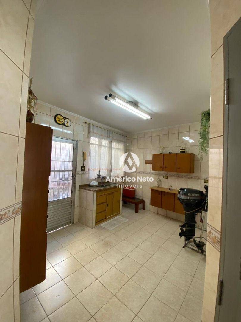 Sobrado à venda com 3 quartos, 200m² - Foto 27