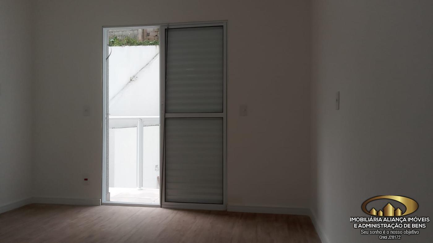 Casa à venda com 2 quartos, 100m² - Foto 16