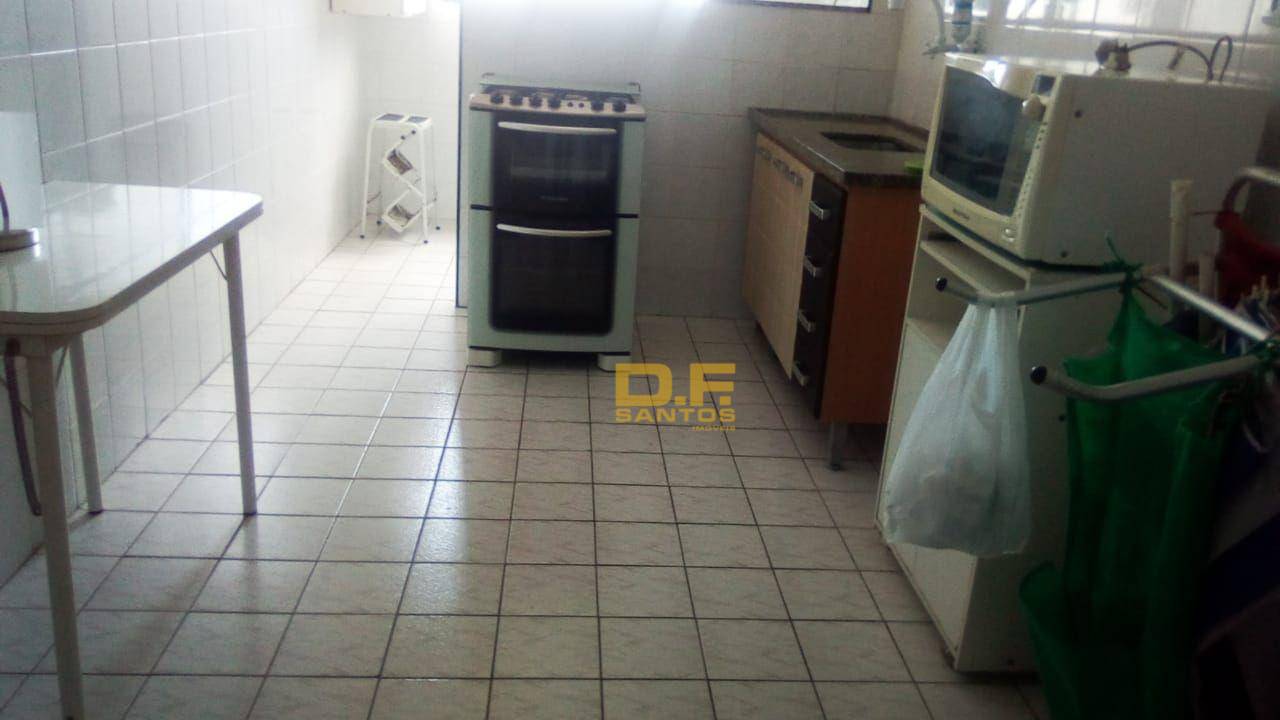 Apartamento à venda e aluguel com 2 quartos, 1m² - Foto 17