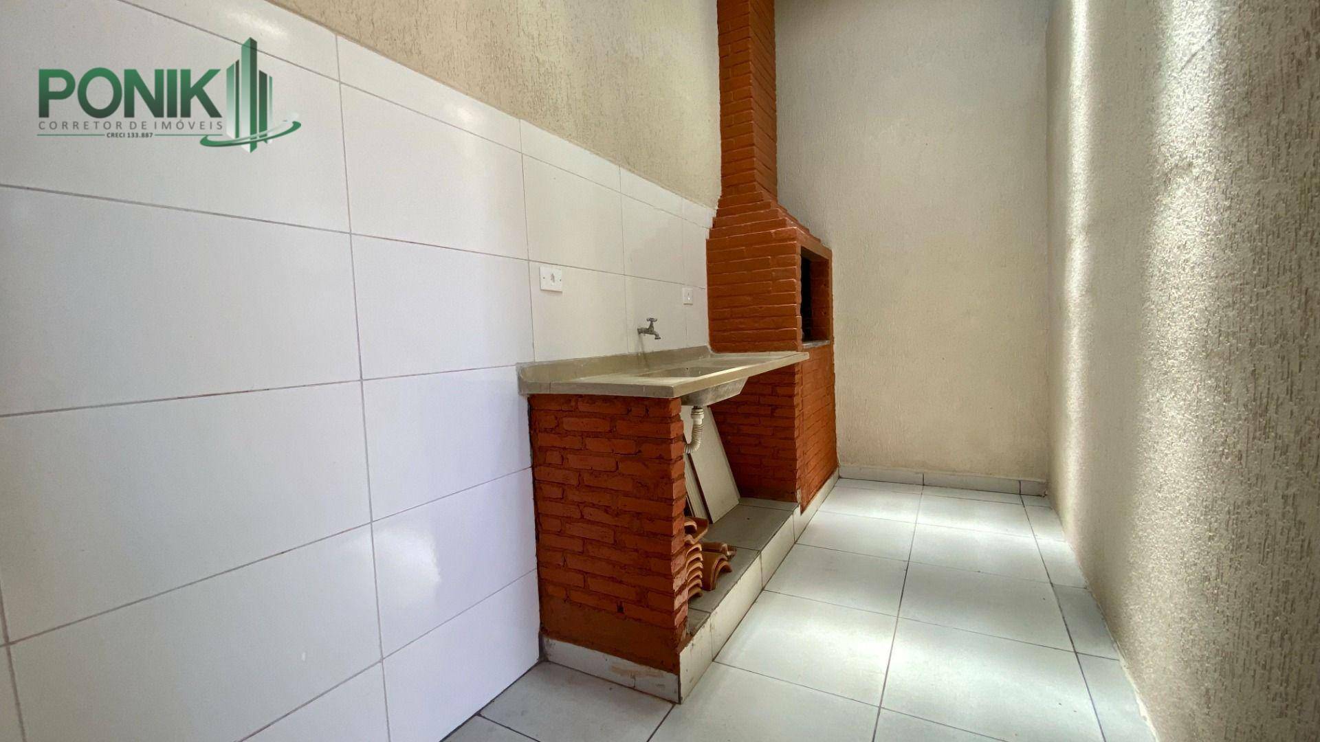 Casa à venda com 2 quartos, 88m² - Foto 3