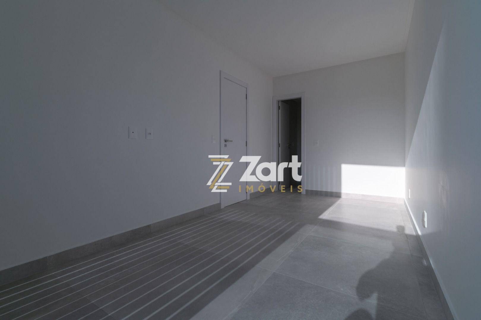 Apartamento à venda com 2 quartos, 84m² - Foto 22