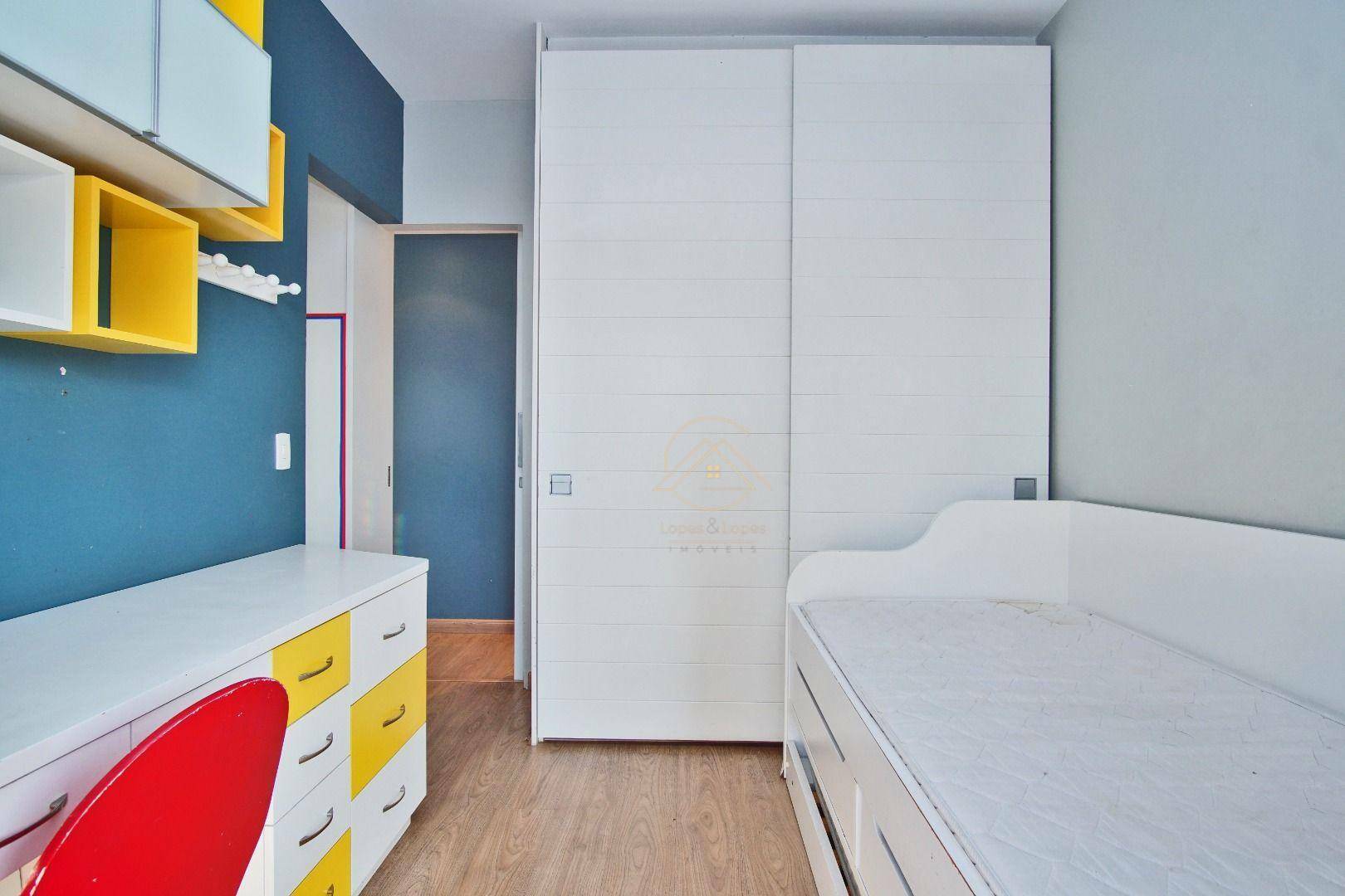 Apartamento à venda com 3 quartos, 184m² - Foto 27