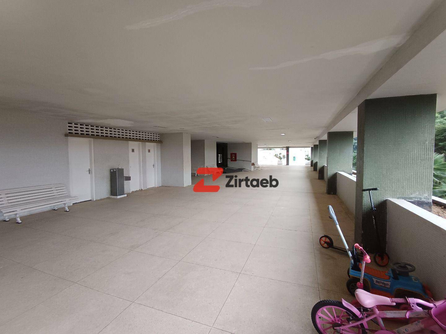 Apartamento para alugar com 2 quartos, 104m² - Foto 29
