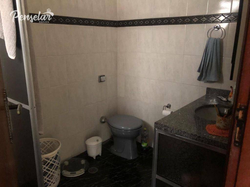 Casa à venda com 3 quartos, 181m² - Foto 13