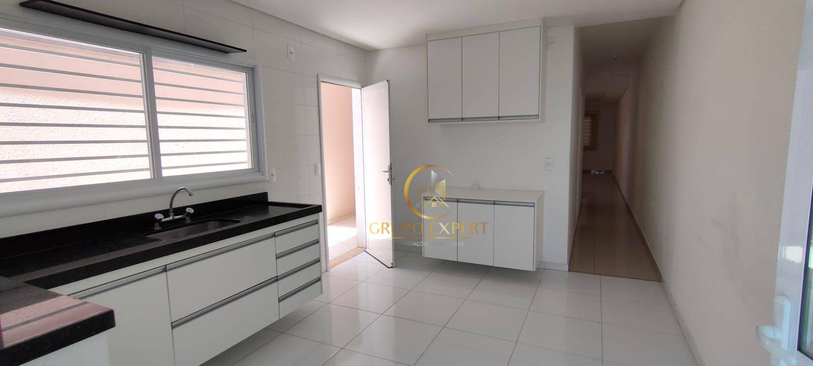 Sobrado à venda com 3 quartos, 190m² - Foto 14