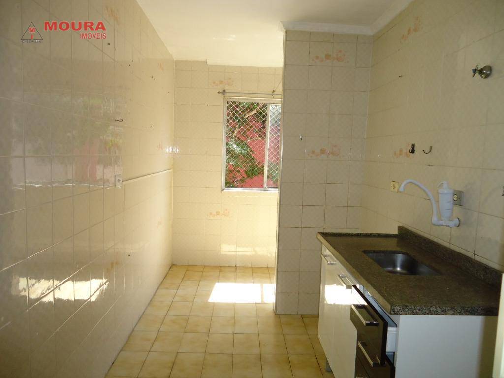 Apartamento à venda com 3 quartos, 80m² - Foto 7