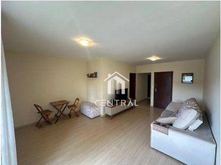 Apartamento à venda com 3 quartos, 105m² - Foto 2