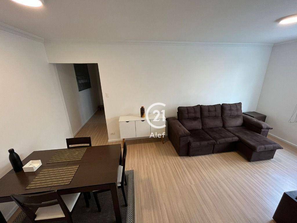 Apartamento à venda com 2 quartos, 90m² - Foto 4