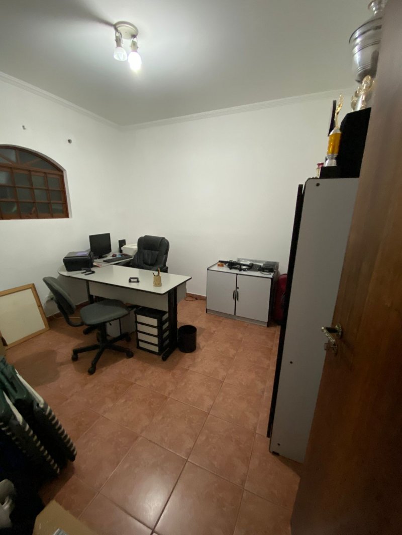 Sobrado à venda com 4 quartos, 187m² - Foto 10