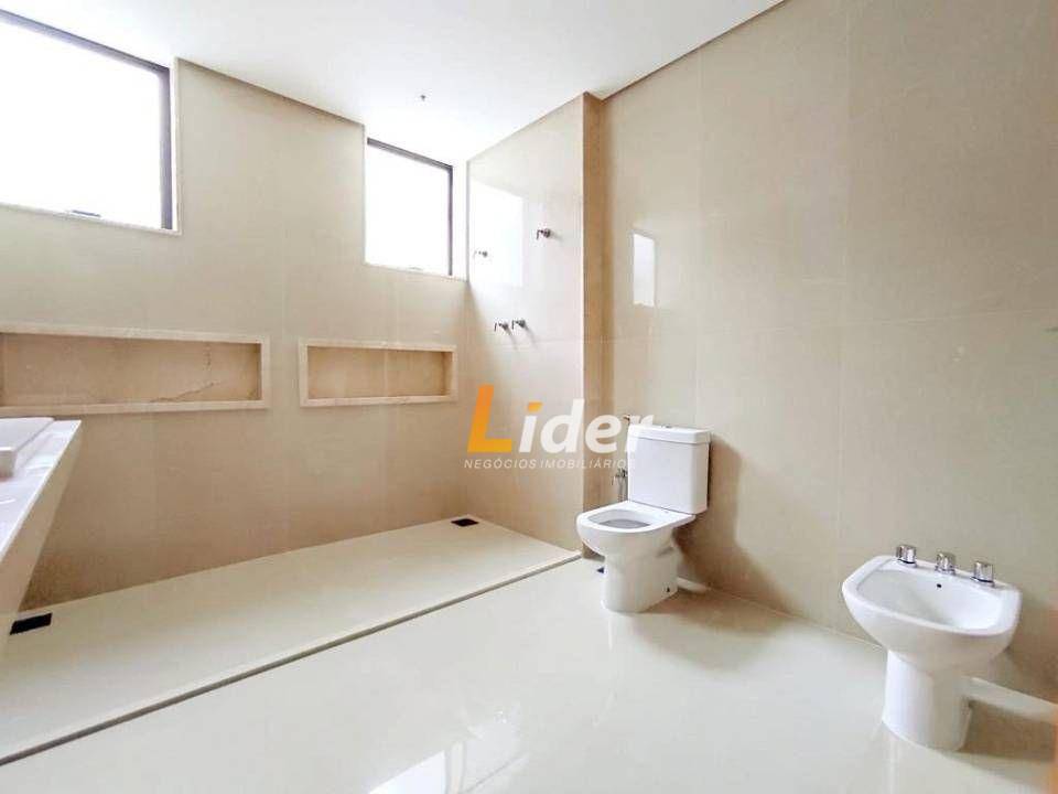 Apartamento à venda com 4 quartos, 395m² - Foto 37