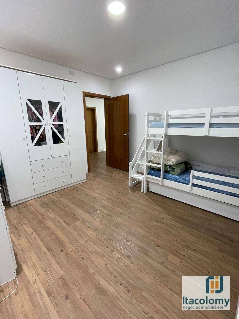 Casa de Condomínio à venda com 4 quartos, 310m² - Foto 11