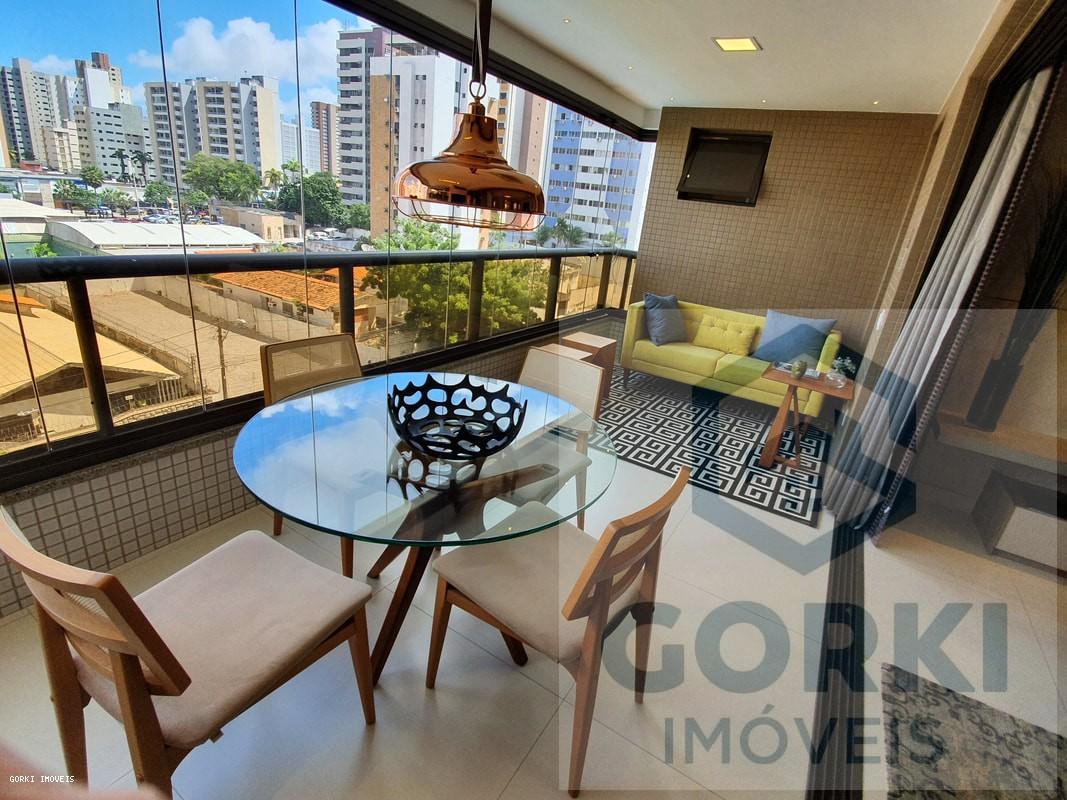 Apartamento à venda com 3 quartos, 162m² - Foto 4