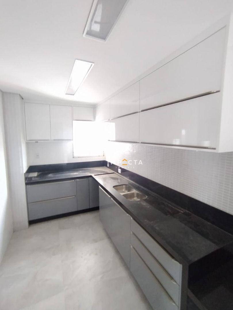 Apartamento à venda com 4 quartos, 250m² - Foto 7