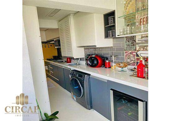 Apartamento à venda com 2 quartos, 62m² - Foto 9