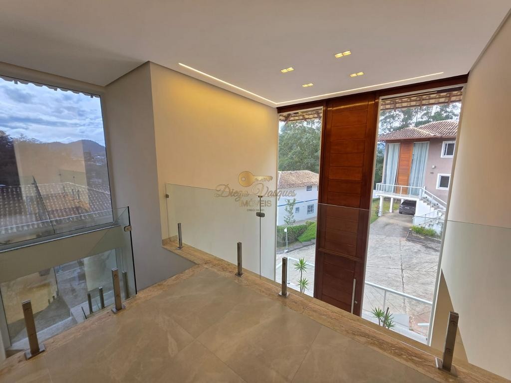 Casa de Condomínio à venda com 3 quartos, 600m² - Foto 19