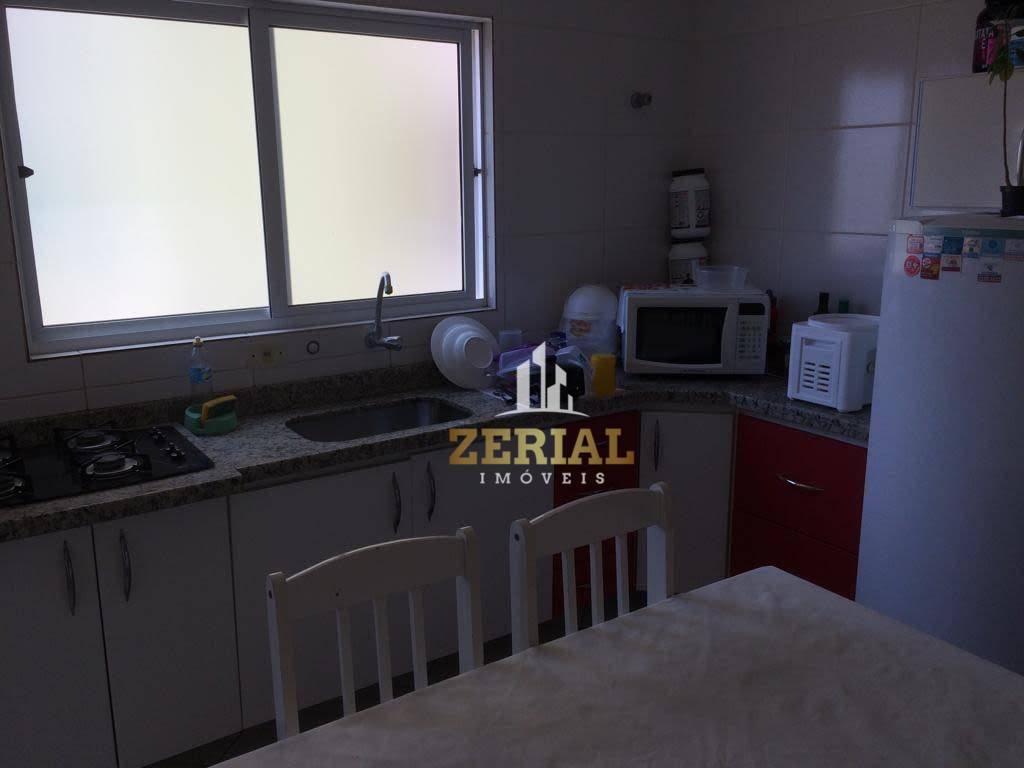 Apartamento à venda com 2 quartos, 72m² - Foto 3