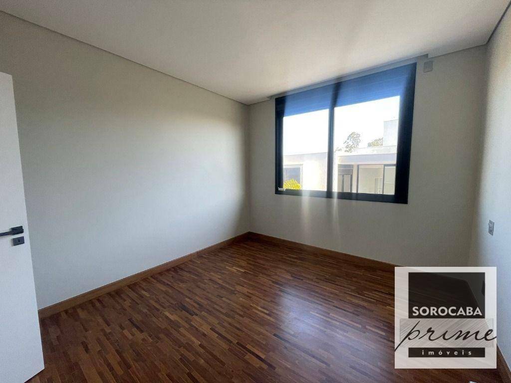 Sobrado à venda com 4 quartos, 358m² - Foto 2