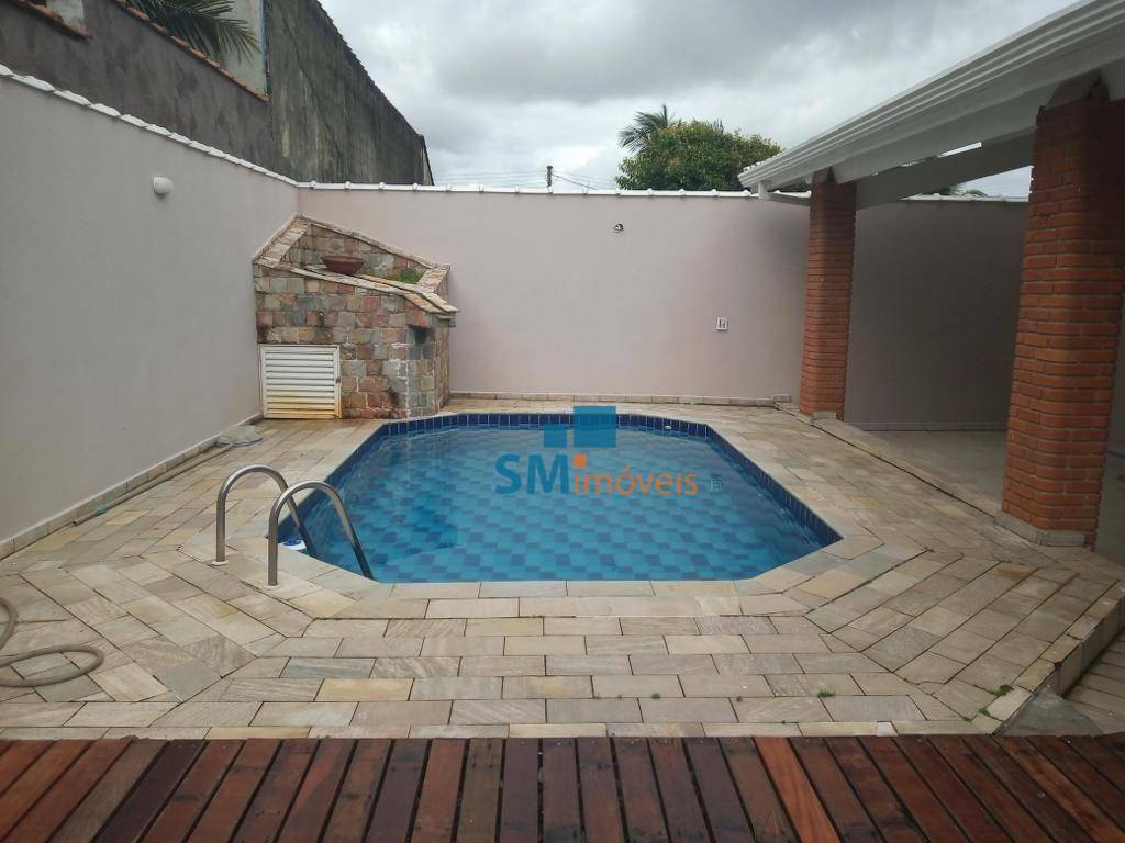 Casa de Condomínio à venda com 4 quartos, 257m² - Foto 3