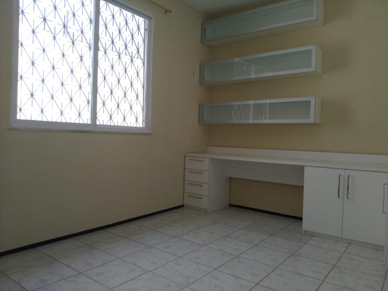 Casa à venda com 3 quartos, 186m² - Foto 19