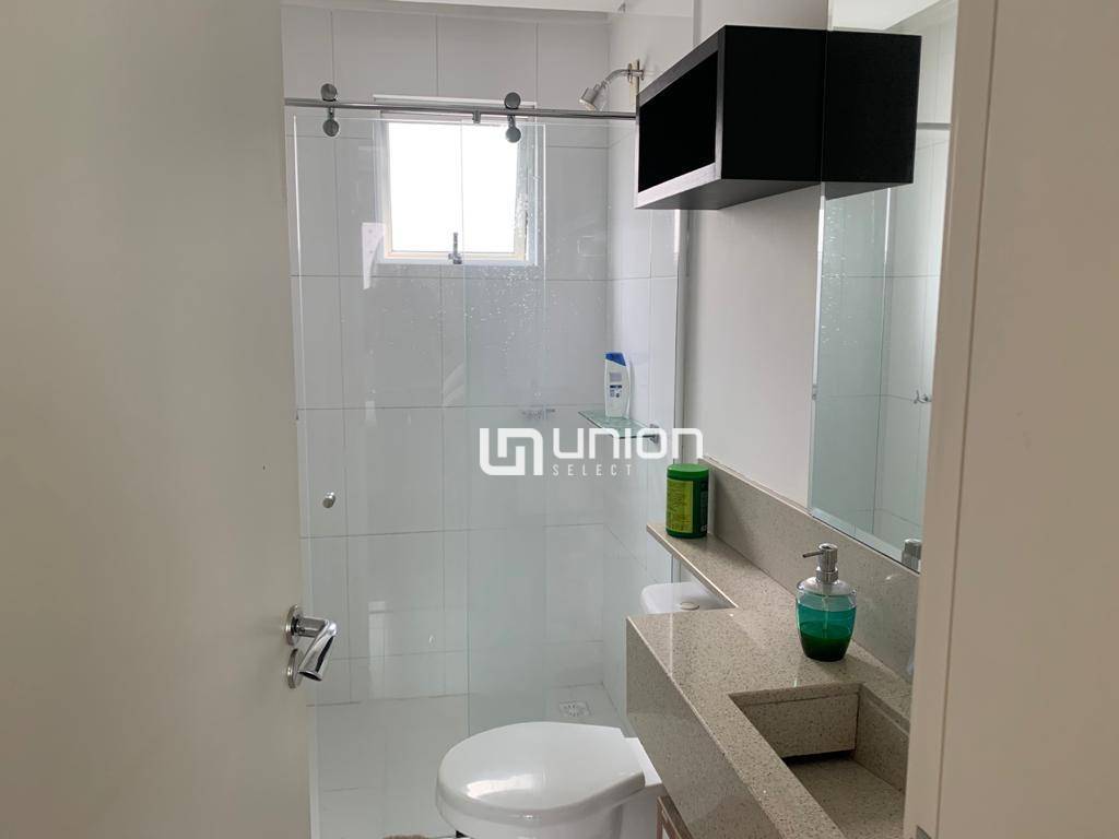 Apartamento à venda com 3 quartos, 97m² - Foto 6