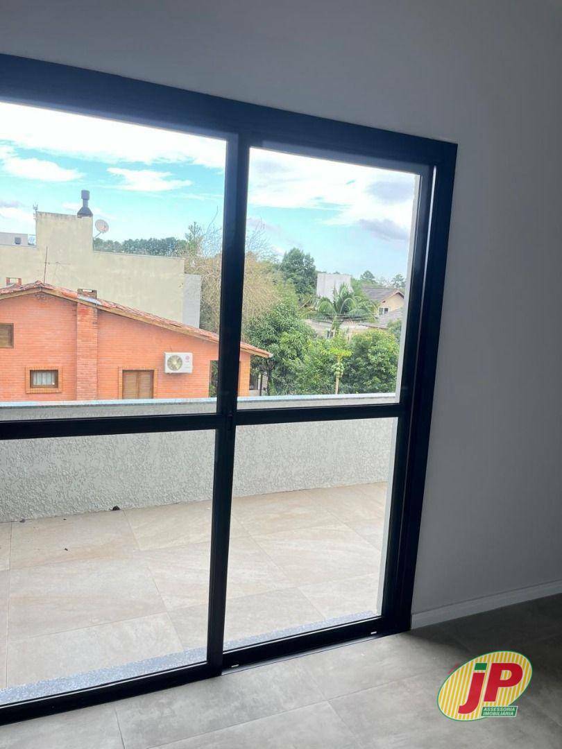 Casa de Condomínio à venda com 3 quartos, 240m² - Foto 36