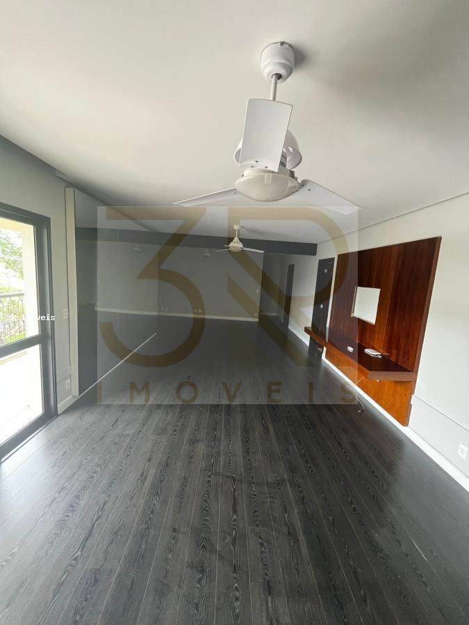 Apartamento para alugar com 3 quartos, 138m² - Foto 24