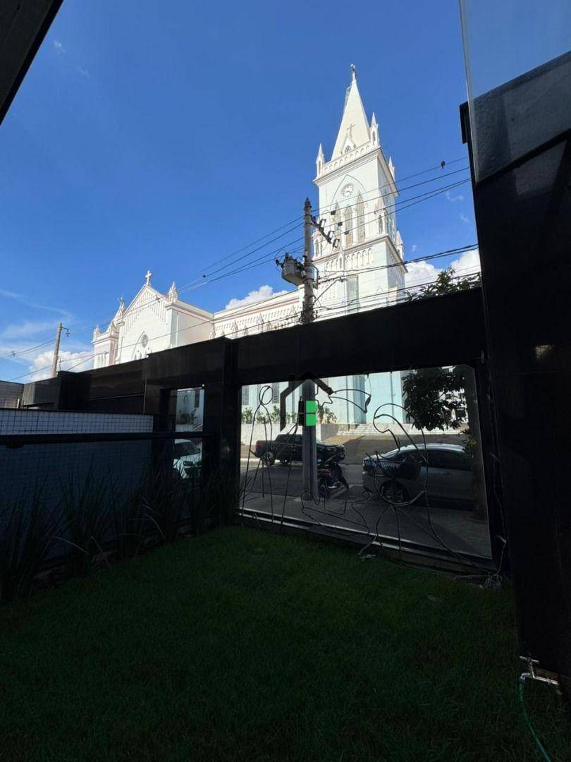 Apartamento, 4 quartos, 233 m² - Foto 2