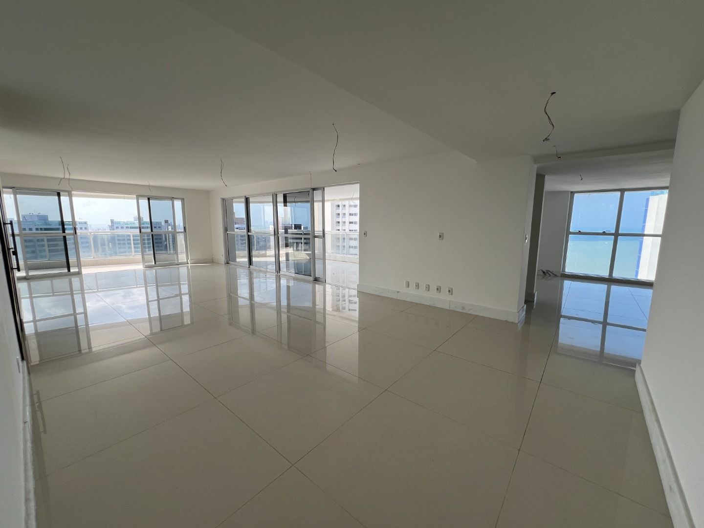 Apartamento à venda com 4 quartos, 335m² - Foto 22