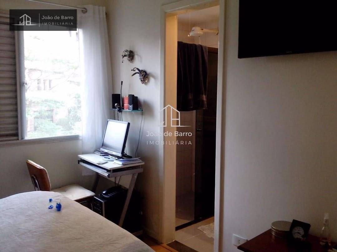 Apartamento à venda com 3 quartos, 98m² - Foto 4