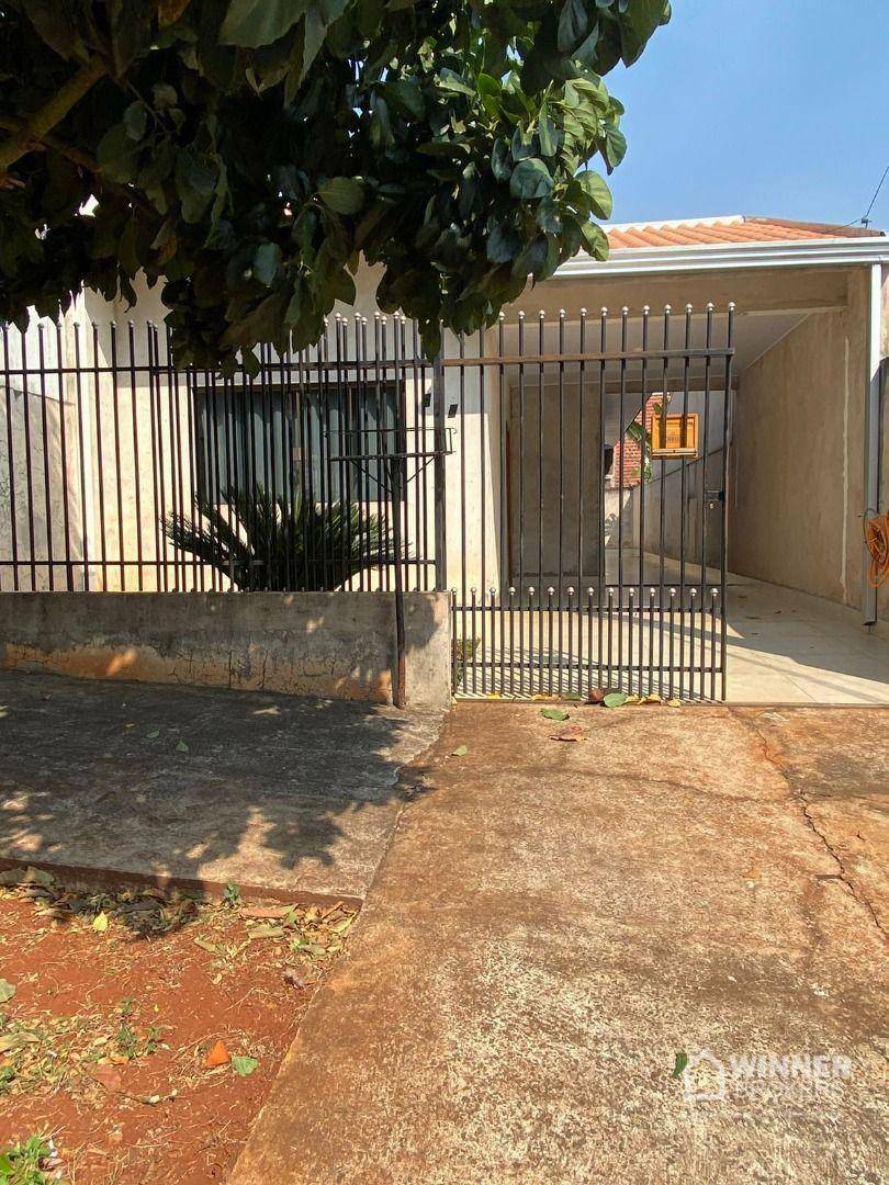 Casa à venda com 2 quartos, 71m² - Foto 1