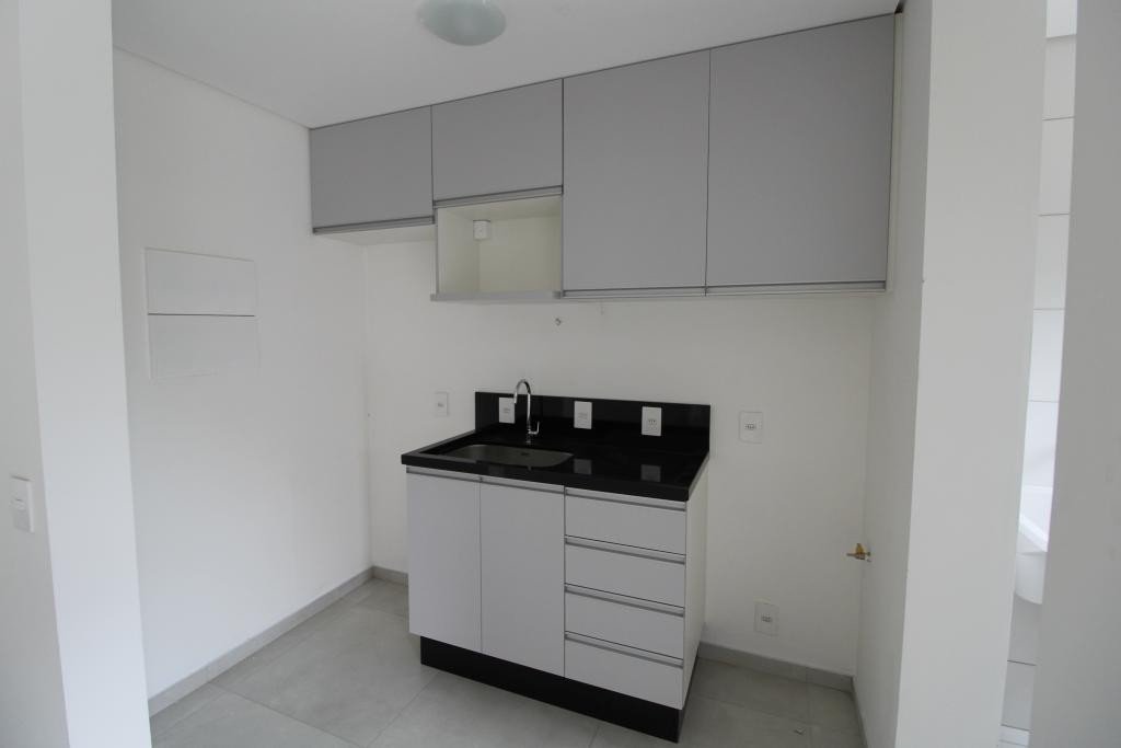 Apartamento para alugar com 2 quartos, 62m² - Foto 4