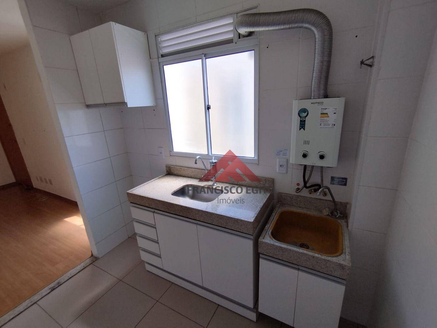 Apartamento à venda com 2 quartos, 42m² - Foto 6