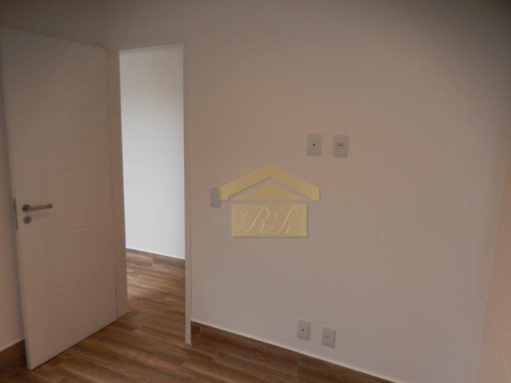 Sobrado à venda com 4 quartos, 200m² - Foto 82