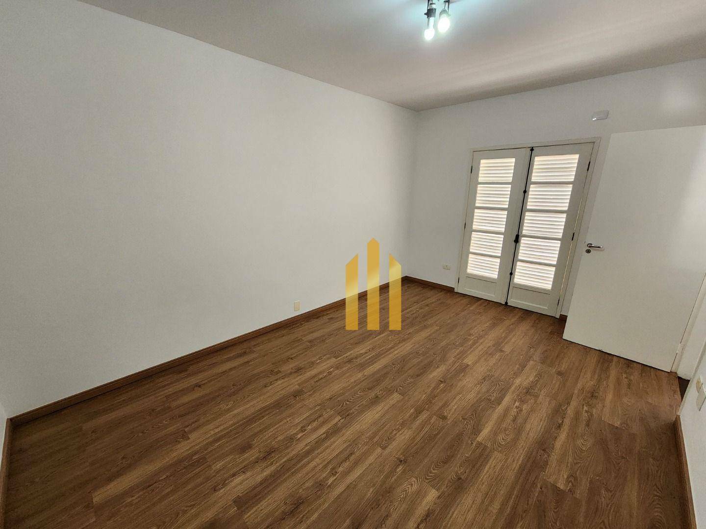 Sobrado para alugar com 2 quartos, 160m² - Foto 11