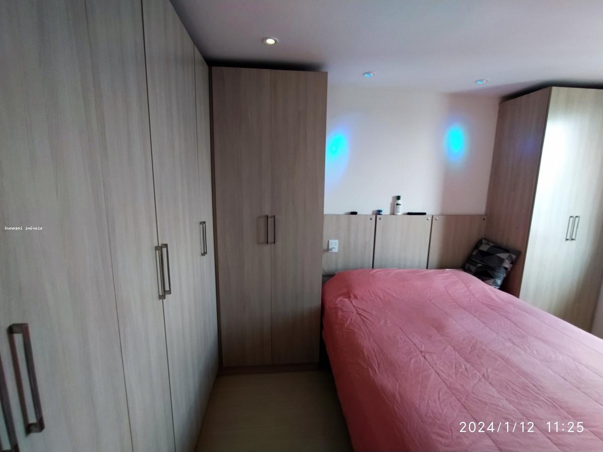 Apartamento à venda com 2 quartos, 45m² - Foto 11