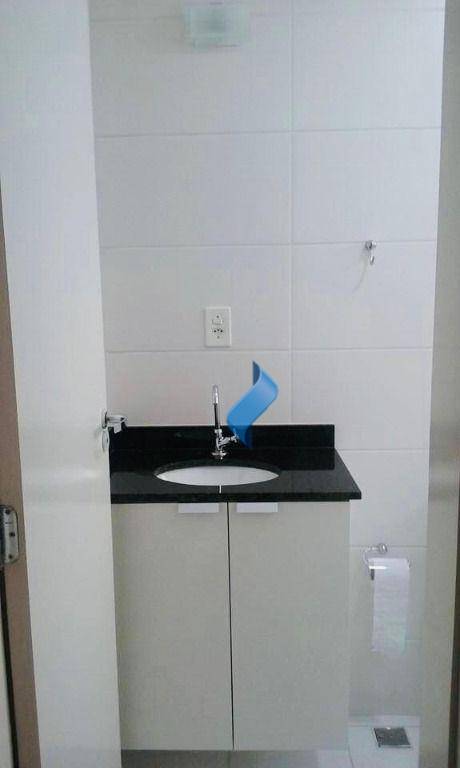 Apartamento à venda com 2 quartos, 57m² - Foto 17