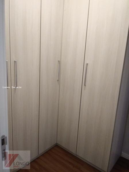 Apartamento à venda com 2 quartos, 77m² - Foto 15