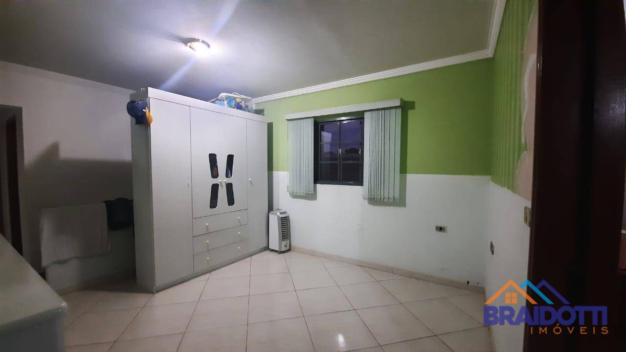 Casa à venda com 2 quartos, 184m² - Foto 27