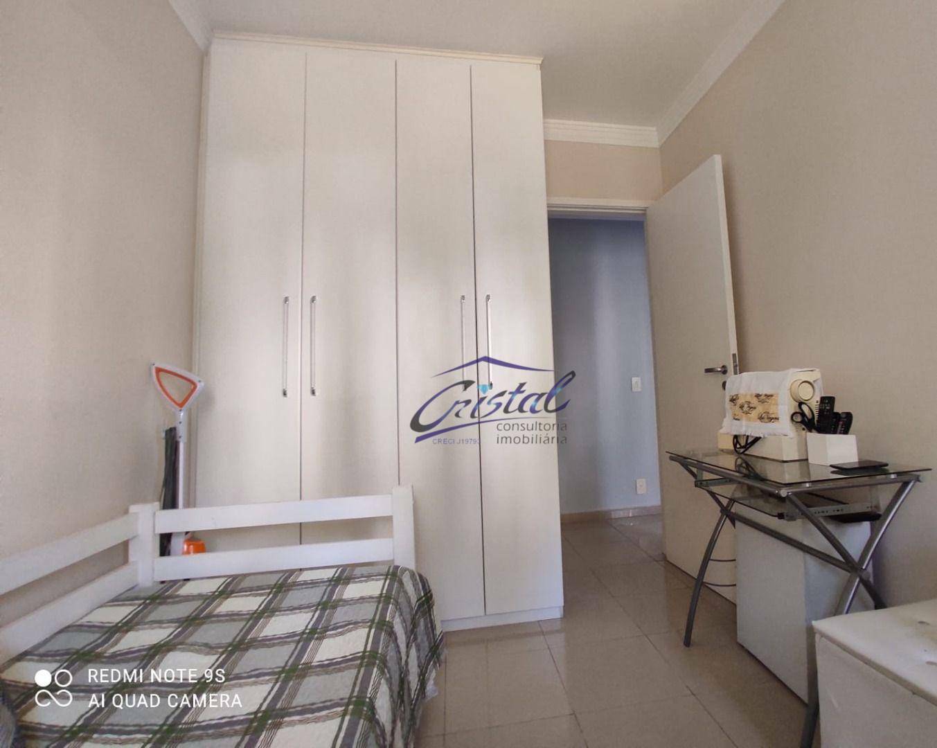 Apartamento à venda com 3 quartos, 77m² - Foto 8