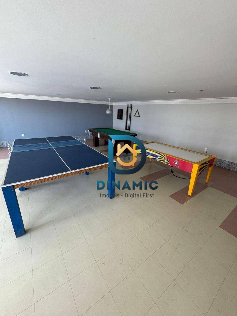 Apartamento à venda com 2 quartos, 70m² - Foto 9