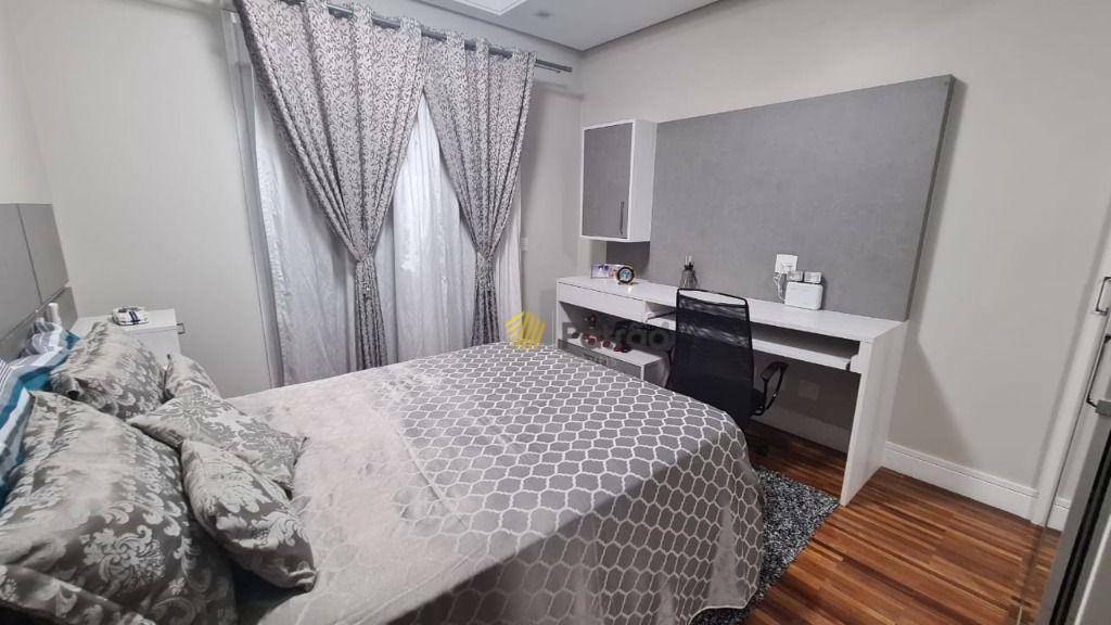 Sobrado à venda com 6 quartos, 585m² - Foto 29