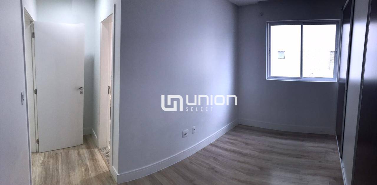 Apartamento à venda com 3 quartos, 121m² - Foto 18