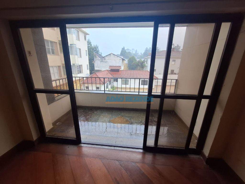 Apartamento à venda com 2 quartos, 90m² - Foto 8