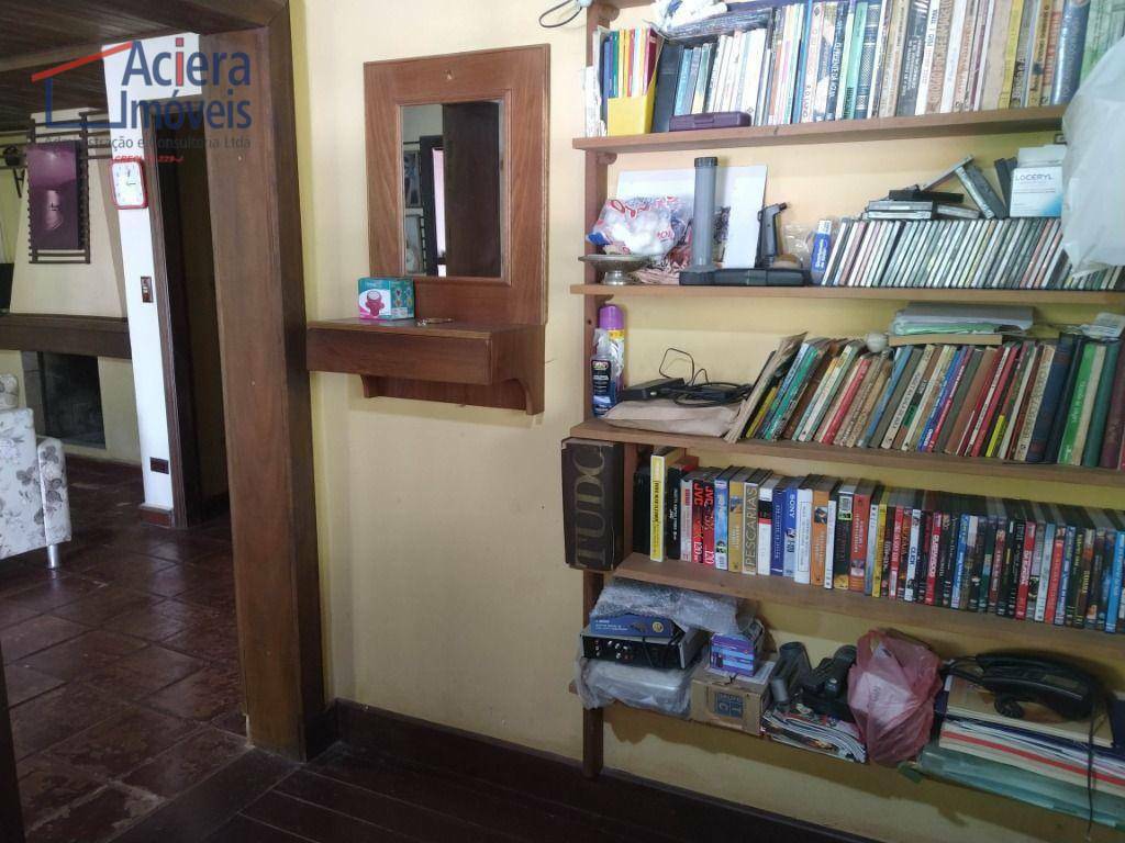 Casa de Condomínio à venda com 3 quartos, 300m² - Foto 33