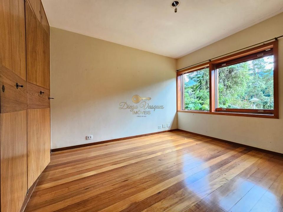 Casa à venda com 5 quartos, 435m² - Foto 17