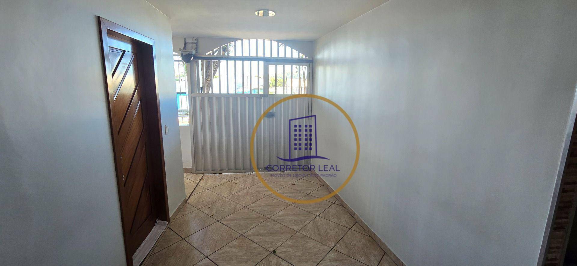 Apartamento à venda com 2 quartos, 100m² - Foto 1