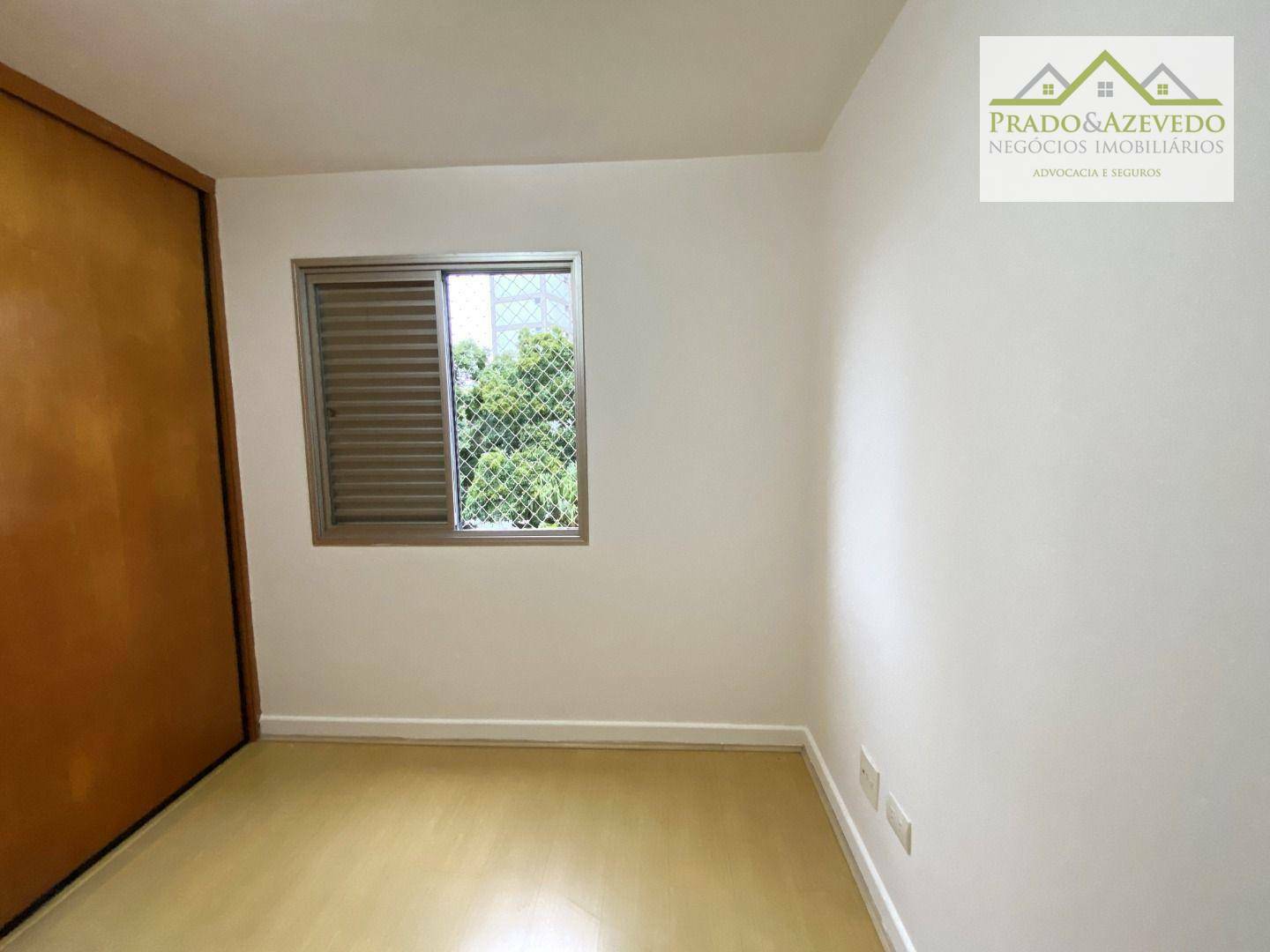 Apartamento à venda com 3 quartos, 96m² - Foto 8