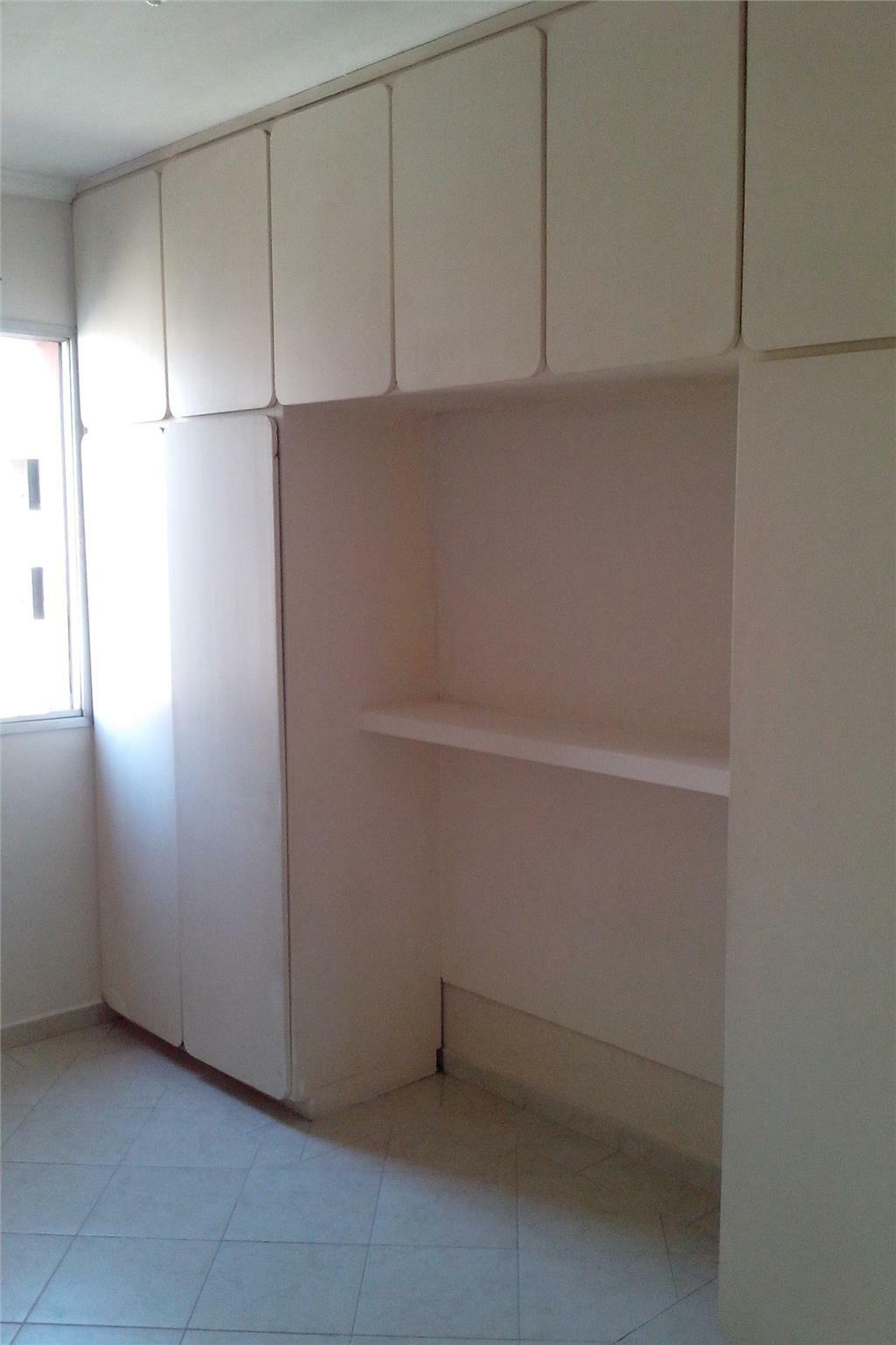 Apartamento para alugar com 1 quarto, 40m² - Foto 9